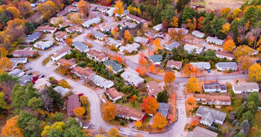 Images of Great Brook Village